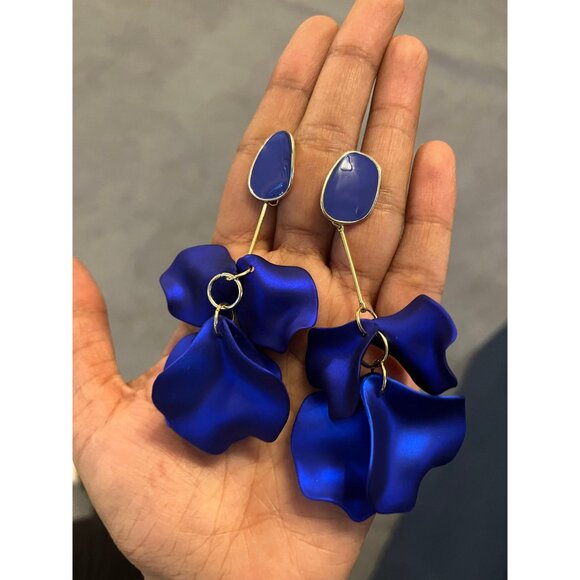 Royal blue earrings blue petal earrings blue flower long large earrings wedding - Picture 3 of 7